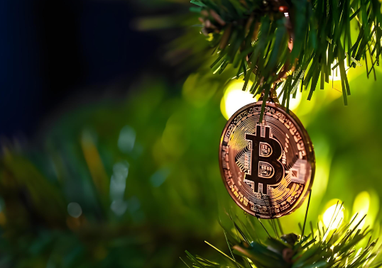 Bitcoin Gains as Institutional Inflows into Spot ETFs Accelerate